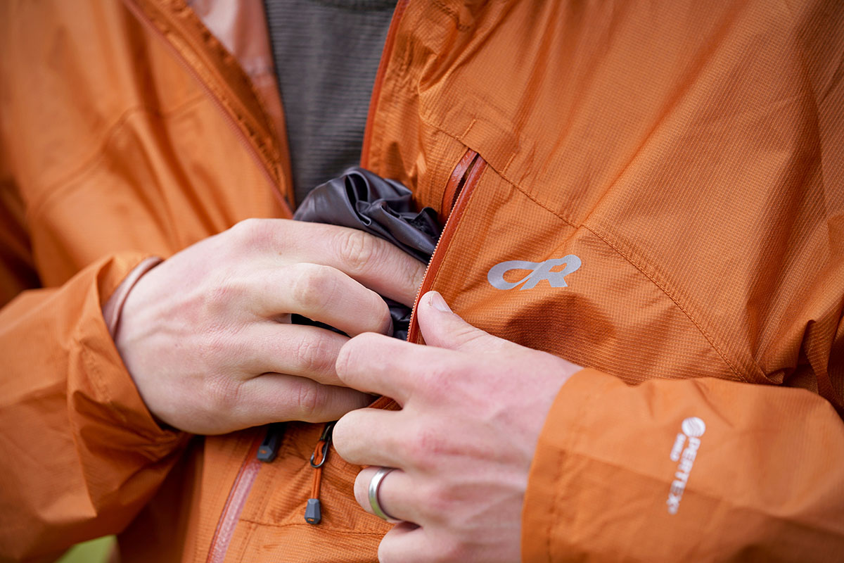 Outdoor Research Helium rain jacket (chest pocket)